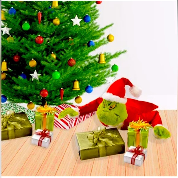 Animatronic Present Grabber Grinch Decoration, 1.6ft - Picture 1 of 3